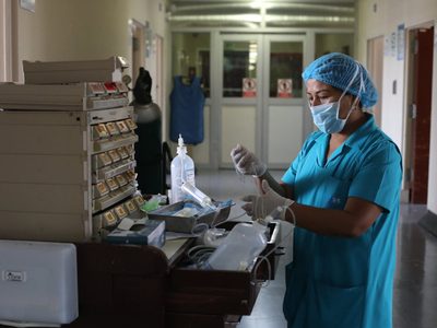Coronavirus en Neuquén: bajaron los casos pero aumentó la ocupación de camas de terapia intensiva