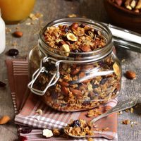 No compres más la granola de bolsita y hacela casera con esta receta más económica y natural