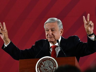 El pueblo sabe quién es un (político) trepador, dice AMLO sobre pugna entre Monreal y Batres