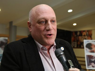 Adrián Lammel se manifestó a favor de la ley de carrera sanitaria en Neuquén