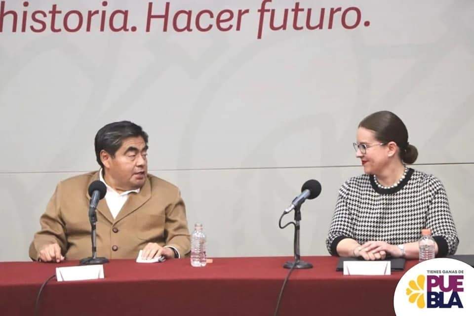 Ana Lucía Hill Mayoral se queda como gobernadora interina de Puebla
