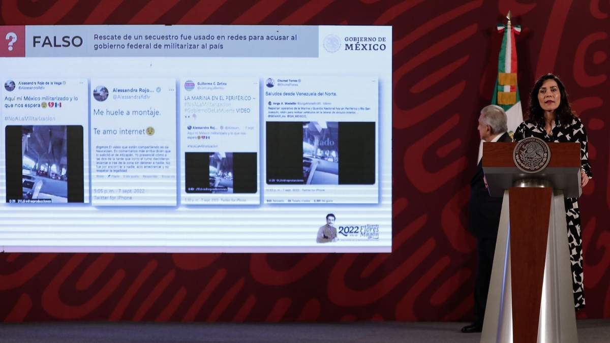 Ana Elizabeth García Vilchis con AMLO