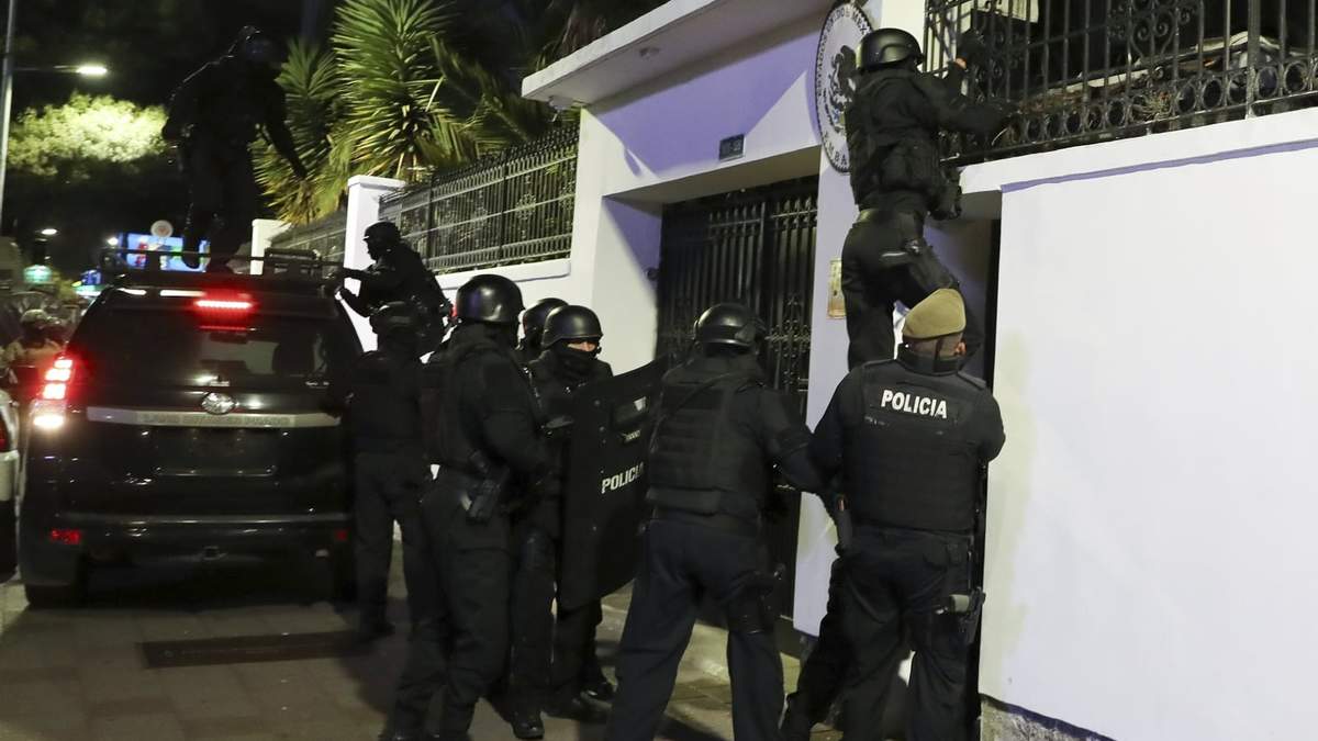 La irrupción a la embajada mexicana