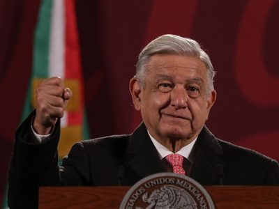 AMLO celebra aprobación del Plan B de la reforma electoral: "algo es algo"