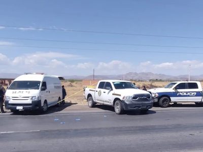 Hallan ocho cadáveres en una carretera de Chihuahua