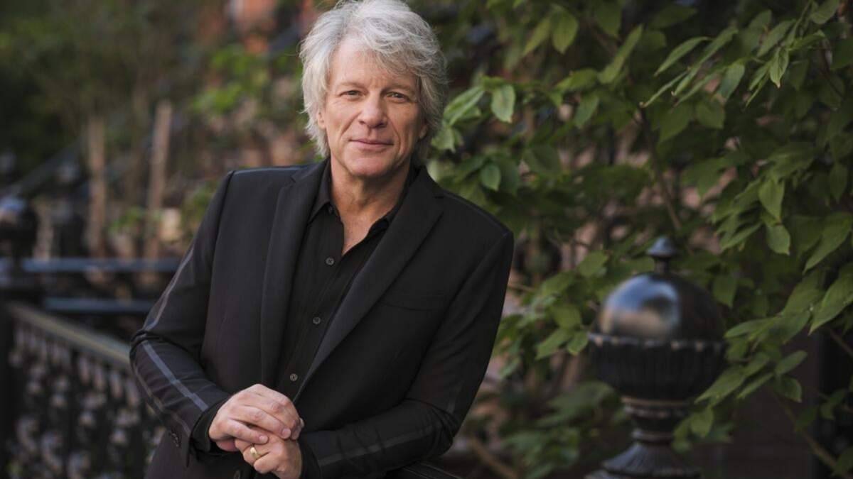 Jon Bon Jovi posa para un retrato en Nueva York, el 23 de septiembre de 2020, para promover su álbum “2020”