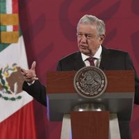 El INE intentó influir en rechazo a la consulta con el argumento del costo: AMLO