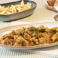 Pollo al ajo: una receta fácil que es una bomba de sabor y con la que vas a quedar como un verdadero chef