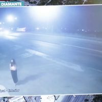 Debanhi estaba viva cuando cayó en cisterna: Fiscalía de NL; muestra nuevos videos de la joven