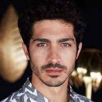 Con mucha precaución: el Chino Darín alborotó a sus seguidores con esta foto desde España