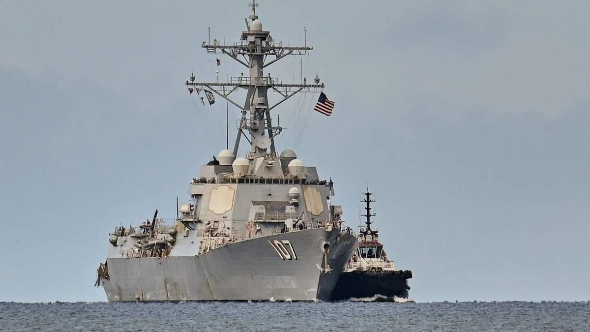Buque de guerra estadunidense atraca en Trinidad y Tobago y aumenta presión sobre Venezuela