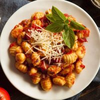 Todos pueden hacerla: sin huevo y con 2 ingredientes, pasta casera económica y deliciosa