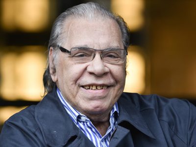 "¡No tienen vergüenza!" Enrique Pinti manifestó su enojo y su preocupación por el coronavirus