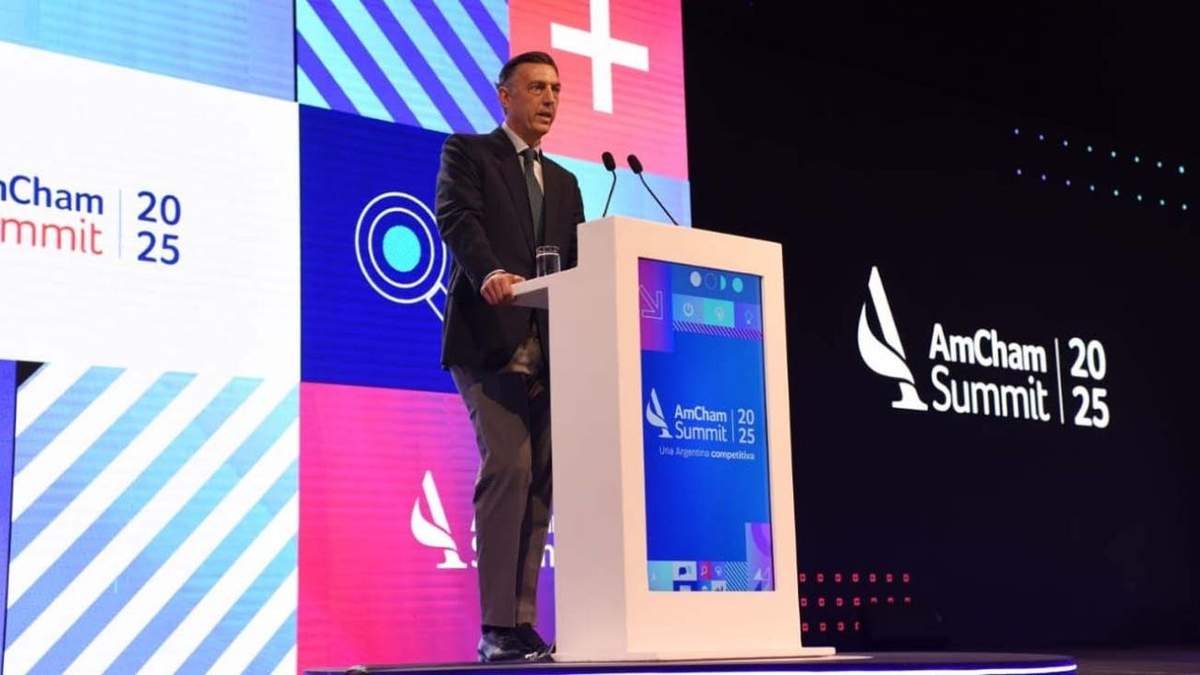 El titular de AmCham, Facundo Gómez Minujin.