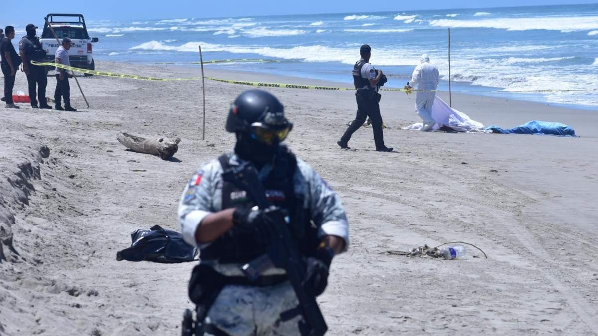 Cuerpos hallados en la bahía de Acapulco