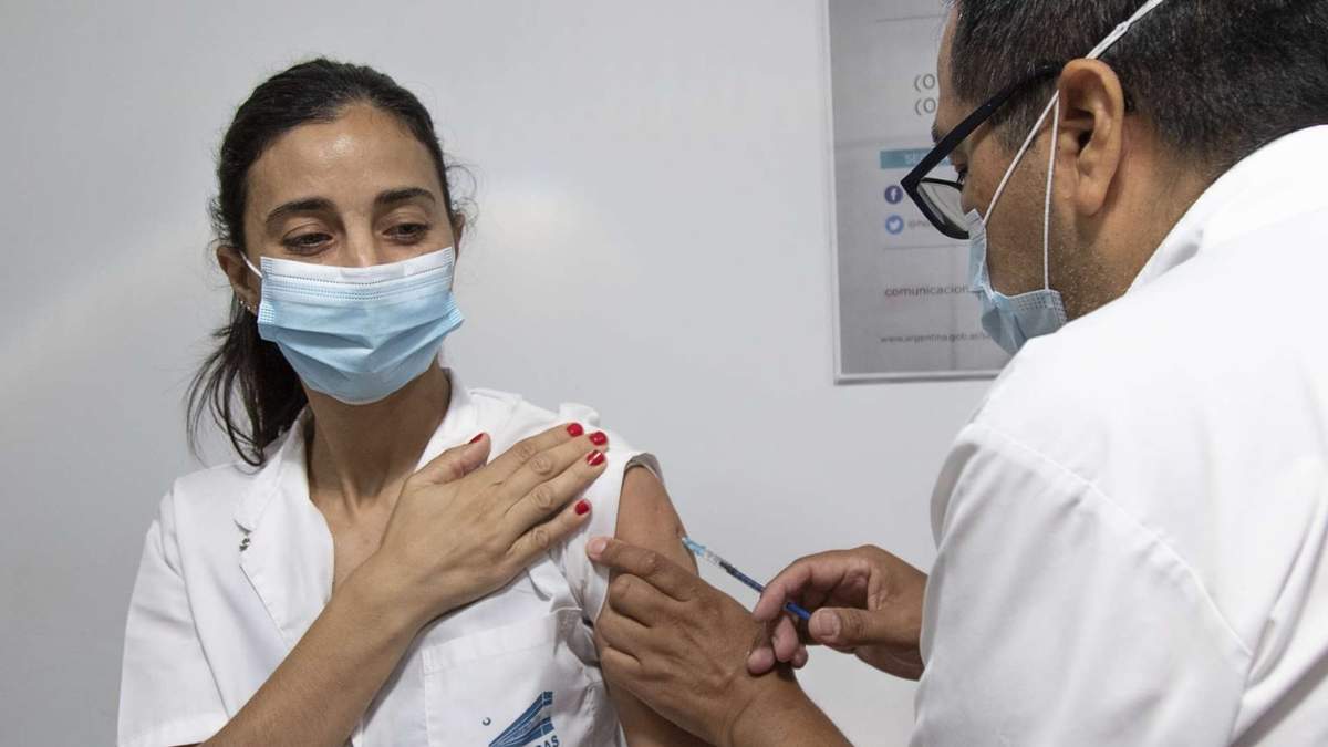 Vacunación contra el coronavirus en Argentina. Fuente: (Twitter)