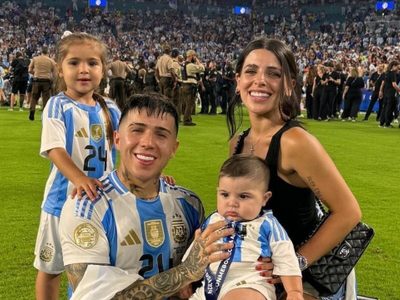 Así de grandes están Olivia y Benjamín, los hijos de Enzo Fernández y Valentina Cervantes