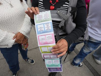 INE multará a candidatos ganadores de la elección judicial que aparecieron en “acordeones”