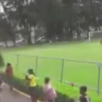 Balacera en deportivo de Tláhuac; matan a dos personas en tribuna en un partido de futbol (Video)
