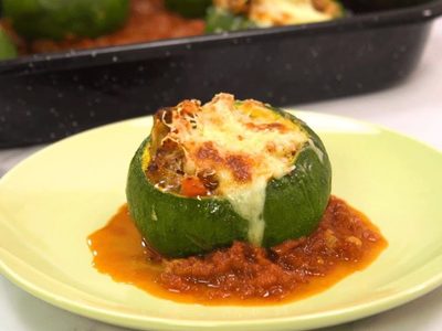 Prepará esta versión súper fácil de zapallitos rellenos perfecta para familias numerosas