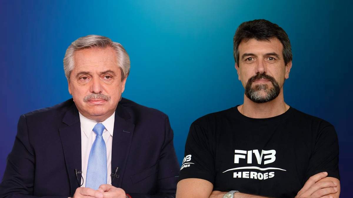 El presidente Alberto Fernández y el exjugador Hugo Conte. Fuente: (Minuto Neuquén)