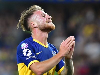 Tremendo cruce entre Chelo Delgado y Alexis Mac Allister