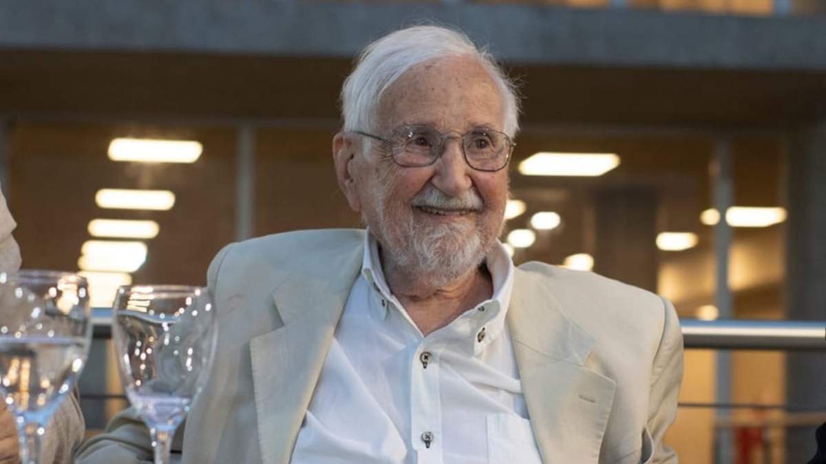El escritor, editor y crítico literario argentino Noé Jitrik