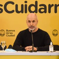 En un plan de seis etapas, Horacio Rodríguez Larreta adelantó cuándo se dejará de usar el barbijo
