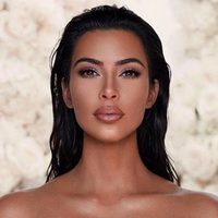 Kim Kardashian te hace volar la cabeza con este alucinante primer plano. ¿Todo suyo?