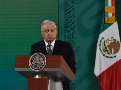 AMLO anuncia que gobierno ayudará a esclarecer la muerte del actor Octavio Ocaña