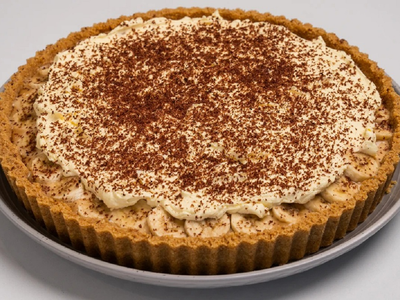 Tarta Banoffe con dulce de leche, banana y crema: una bomba de sabor que vas a querer probar esta semana