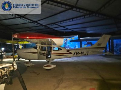 Descubren pista de aterrizaje clandestina en Arcelia, Guerrero; aseguran aeronaves
