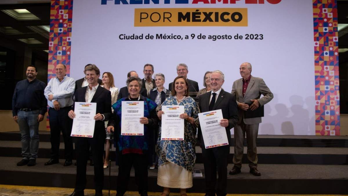 Los panistas Xóchitl Gálvez y Santiago Creel, y los priistas, Beatriz Paredes y Enrique de la Madrid