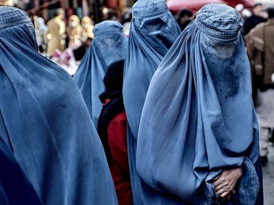 ¿Qué prohibiciones implica la nueva ley de los Talibanes?