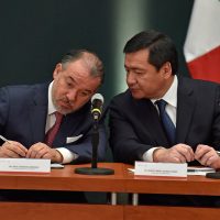 Corporaciones policiacas, con deterioro y rebasadas: Osorio Chong