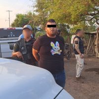 Cae “El Rojo”, presunto implicado en el asesinato de Hipólito Mora en Michoacán