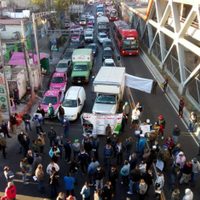 Transportistas paralizan la CDMX; exigen aumento de tarifa