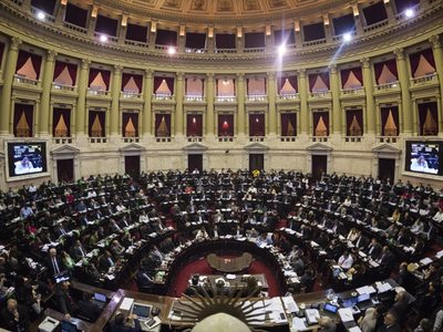 Elecciones legislativas en Río Negro: cuatro precandidatos aseguraron que no se tomarán licencia