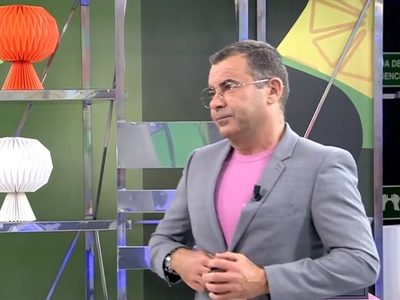 Jorge Javier Vázquez reveló los mensajes que le mandó María Teresa Campos: sorpresa en "Sálvame"