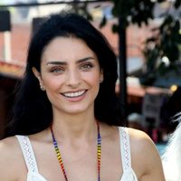 Le dieron las gracias: Aislinn Derbez se lució como celestina para que una famosa pareja se una