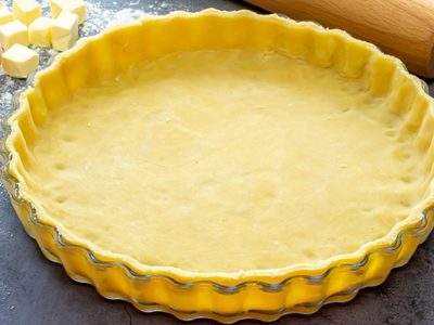 Una receta de masa de tarta sin gluten fácil y rendidora, ideal para lo que tengas ganas de cocinar