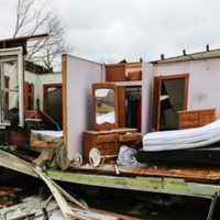 Tornados dejan al menos siete muertos en EU (Videos)