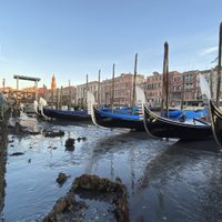 Los emblemáticos canales de Venecia se secan por segunda vez en tres años
