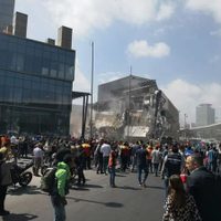 Colapsa parte de la plaza Artz Pedregal, inaugurada en marzo (Videos)