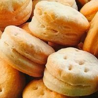 Receta fácil y rápida: hacé estos bizcochitos de grasa con 5 ingredientes para acompañar tus mates