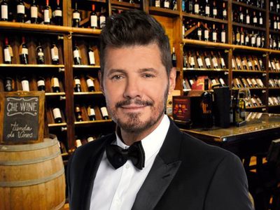 Paredes de piedra y elegancia: la hermosa vinoteca que tiene Marcelo Tinelli en su mansión de Esquel