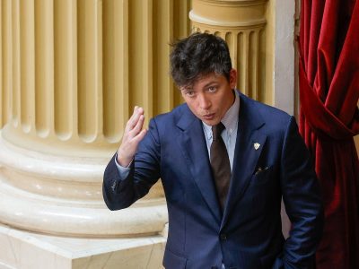 Santiago Caputo viajó a EEUU tras la reunión de Donald Trump con Xi Jinping