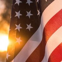 Advierten que Estados Unidos podría caer en una dictadura para 2030