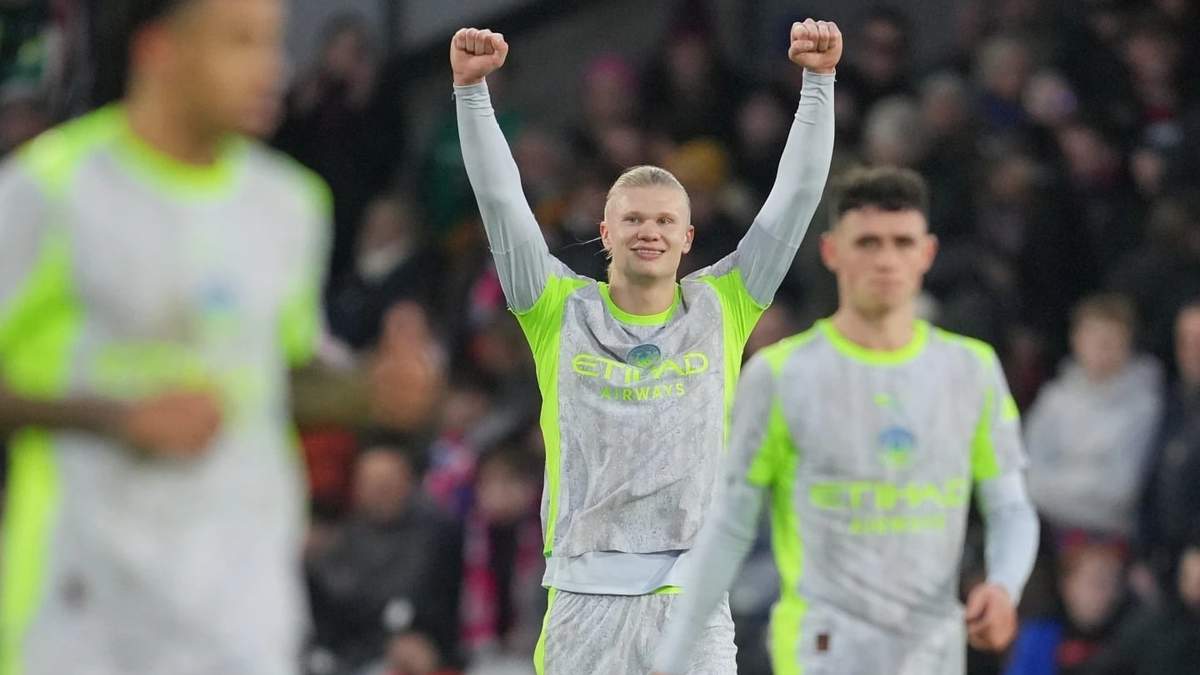 Manchester City golea 3-0 al Crystal Palace y recorta distancia con el Arsenal en la tabla general