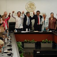 Arman en el Senado acto en apoyo al candidato de Morena al gobierno de Tamaulipas